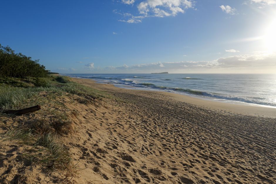 Fence Installation Cost Sunshine Coast 2026, Complete Guide to Sunshine Coast Fencing Prices, Colorbond, Pool Fence and Hinterland Fencing