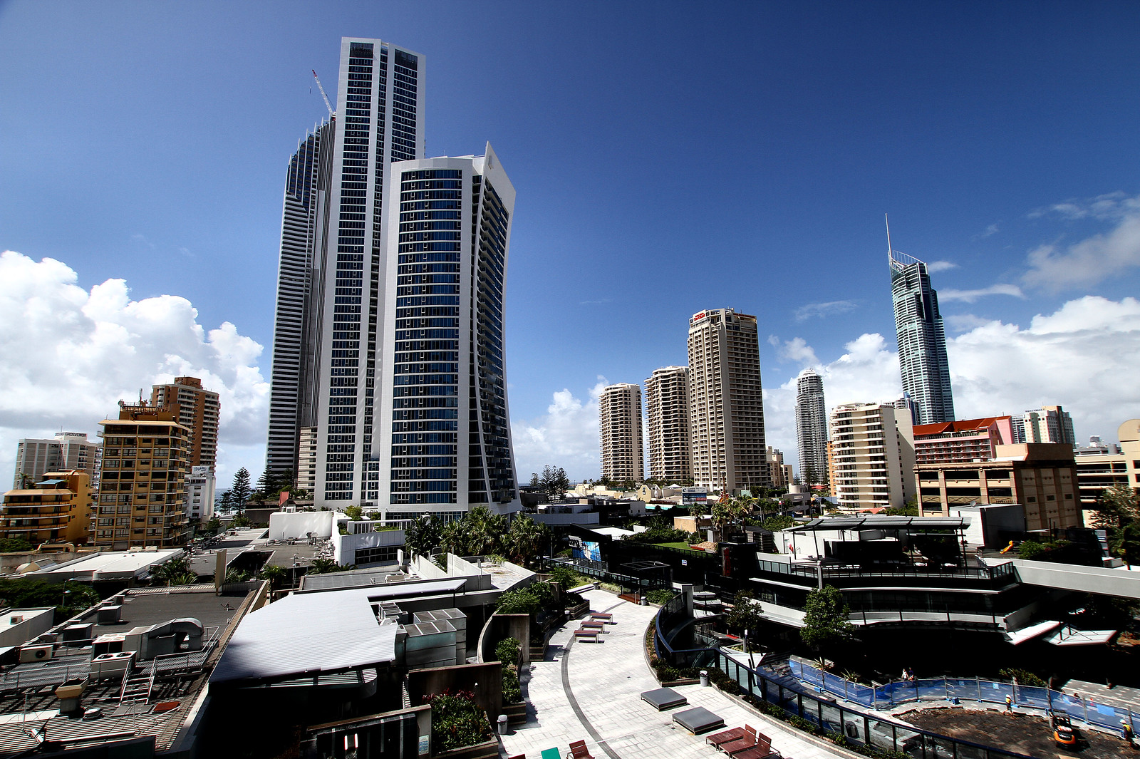 Sunshine Coast council adopts new short-term rental regulations aligned with state standards