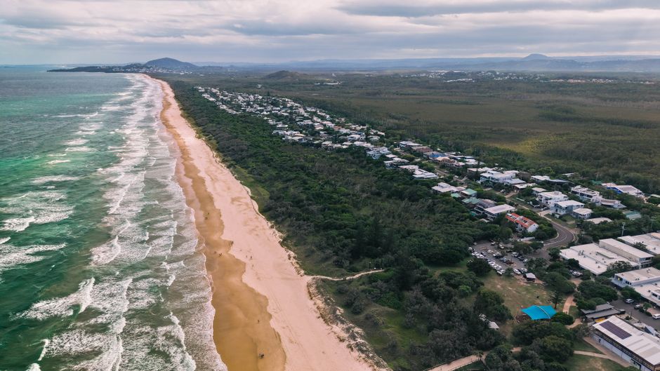 Sunshine Coast Council approves $42 million transport plan, faster approvals on housing
