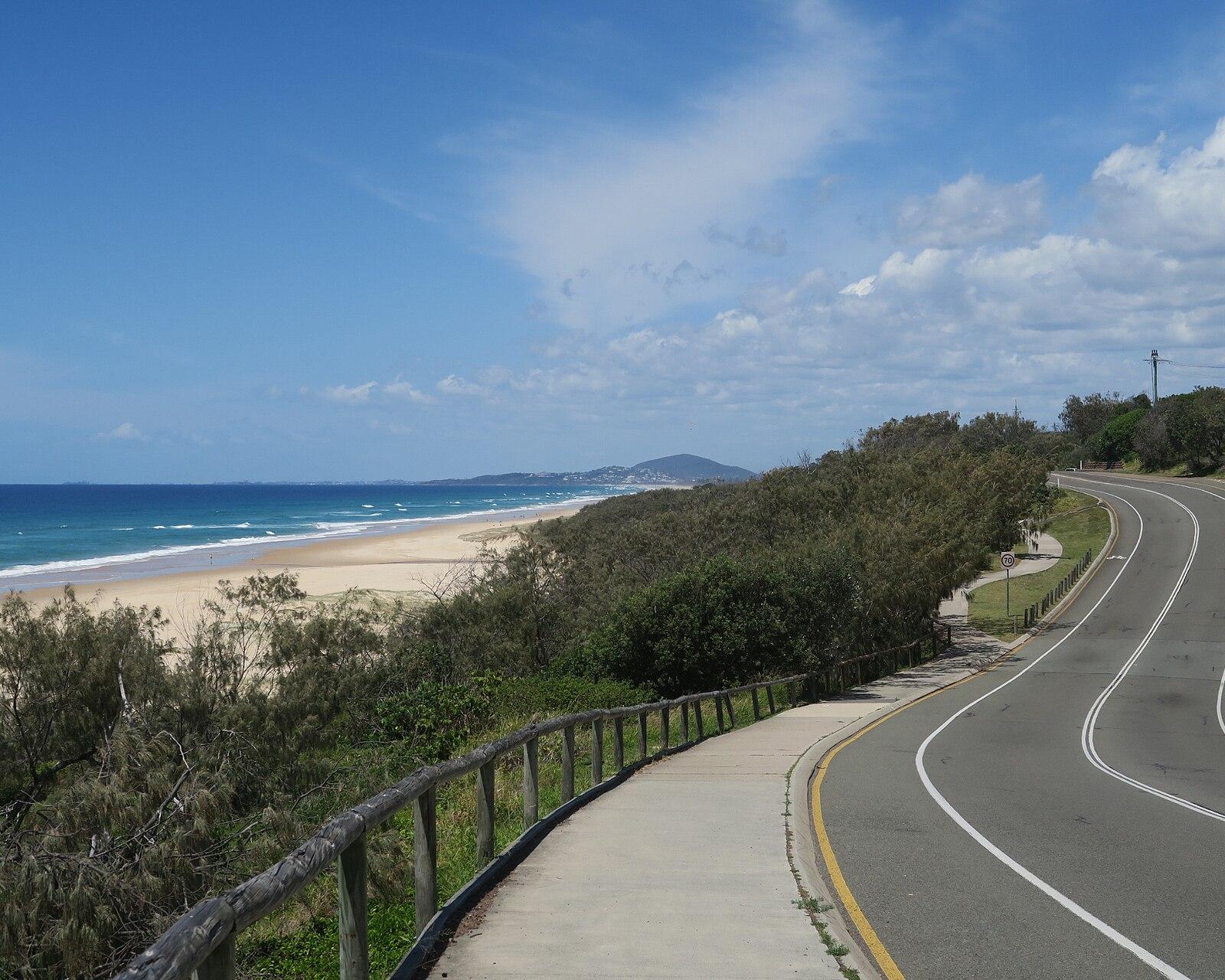 Pedal Without Fear: The Sunshine Coast's Best Cycling Routes for Families and Beginners